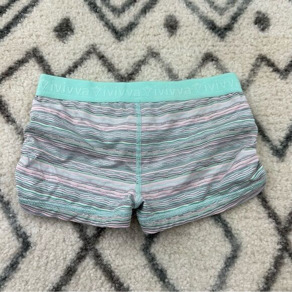 Ivivva Shorts    - Picture 2 of 5